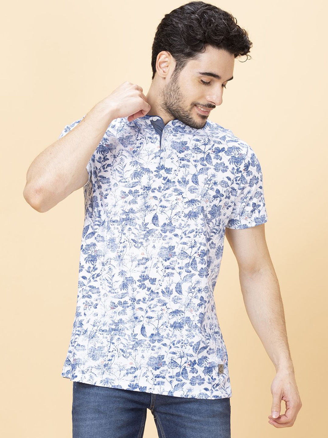 

Being Human Men Floral Henley Neck Pockets T-shirt, White