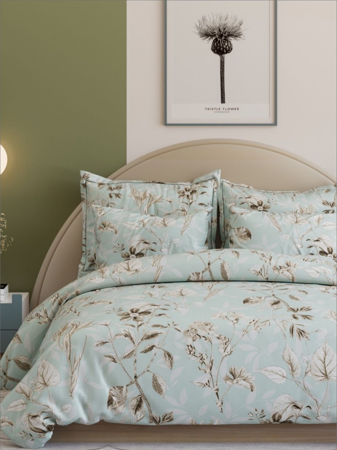 

The Bright Evening White & Blue Floral 350 TC King Bedsheet with 2 Pillow Covers