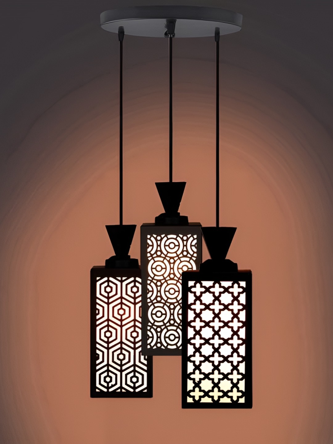 

Afast Black & White Traditional Ceiling Lamp