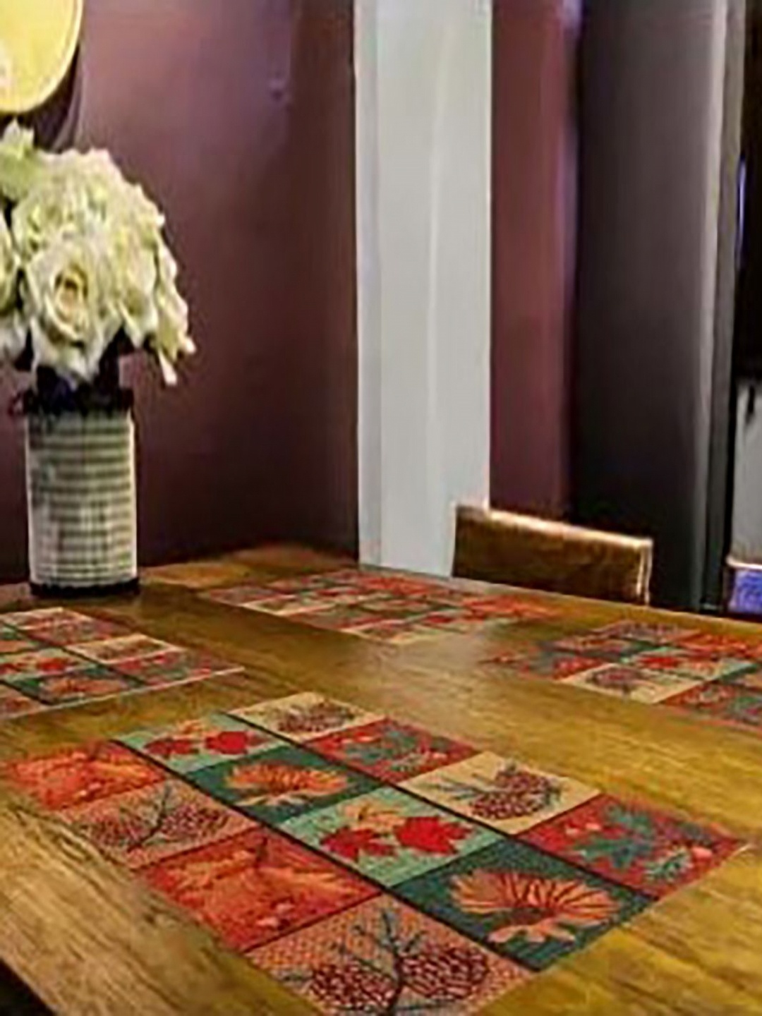 

PRAKARTIK Set of 4 Printed Dining Table Mats, Red