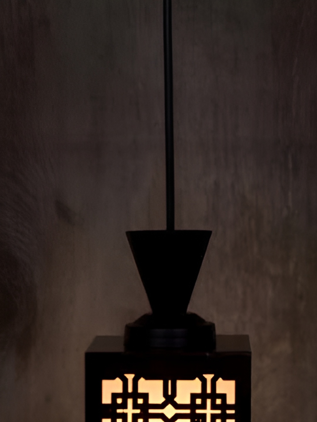 

Afast Black & White Ceiling Lamp