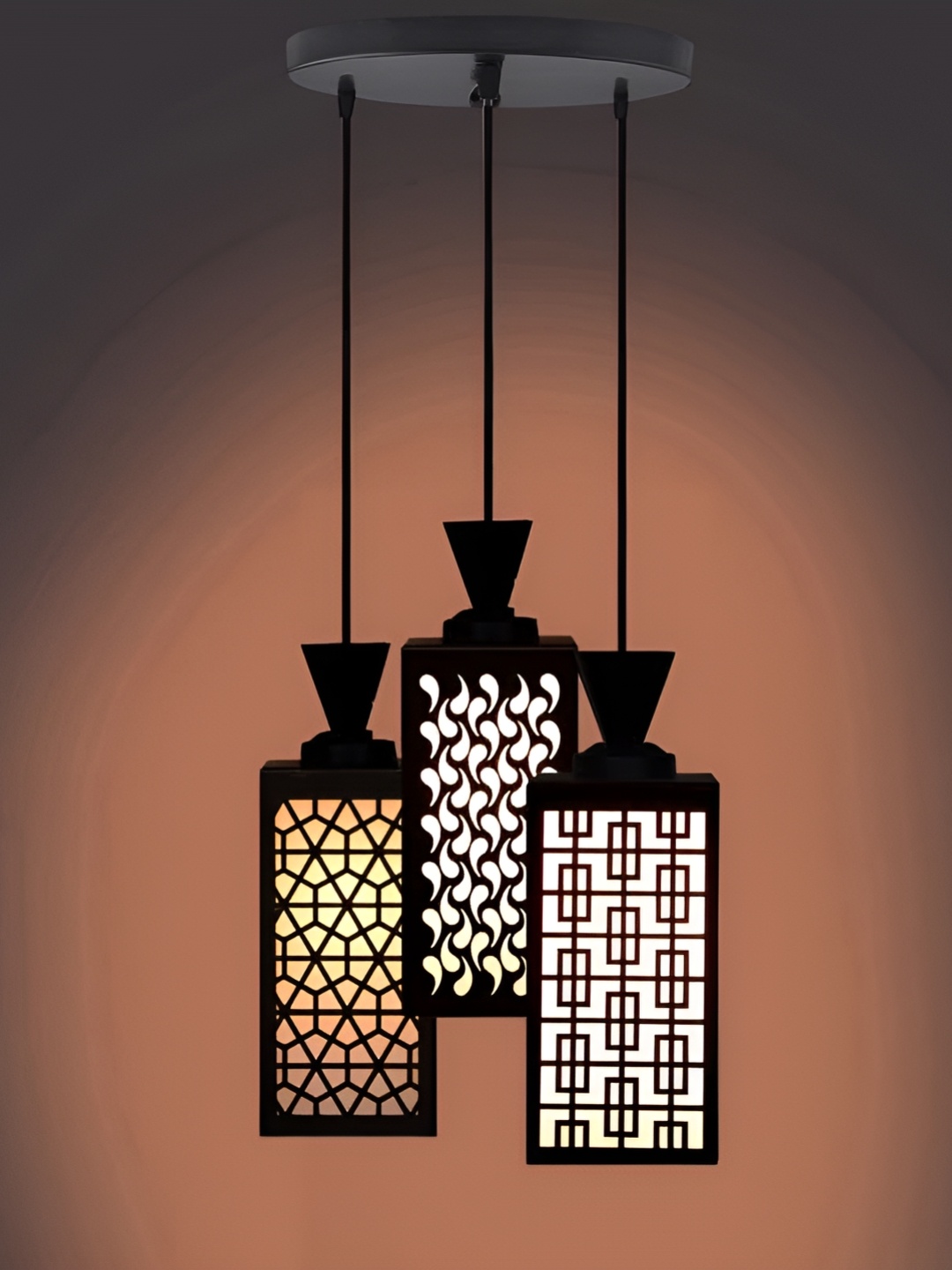 

Afast Black & White Traditional Ceiling Lamp