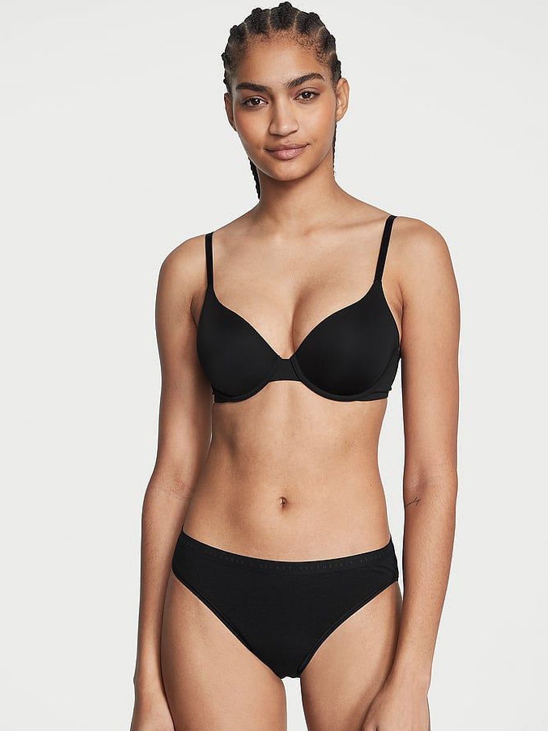 

Victoria's Secret Women Brand Logo Printed Mid-Rise Bikini Briefs 1124485554A2, Black