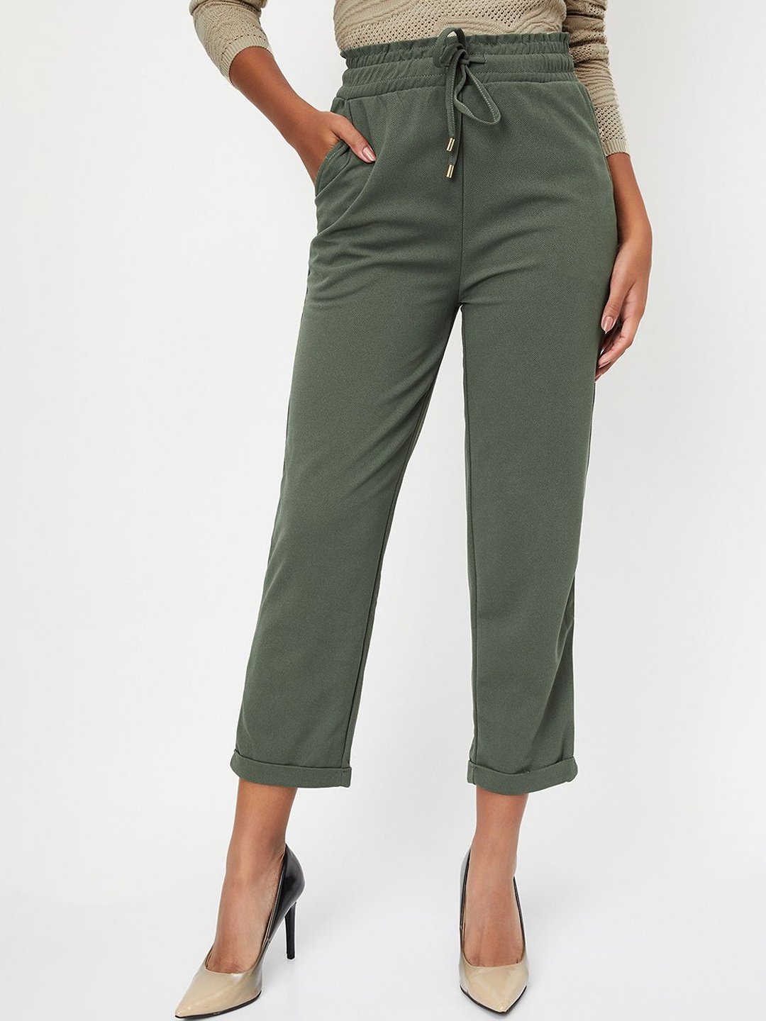 

Max x Kalki Women Solid Knit Pants, Green
