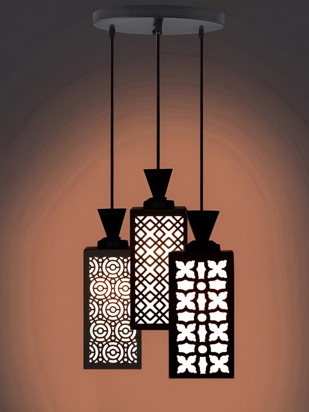 

Afast Black & White Traditional Ceiling Lamp
