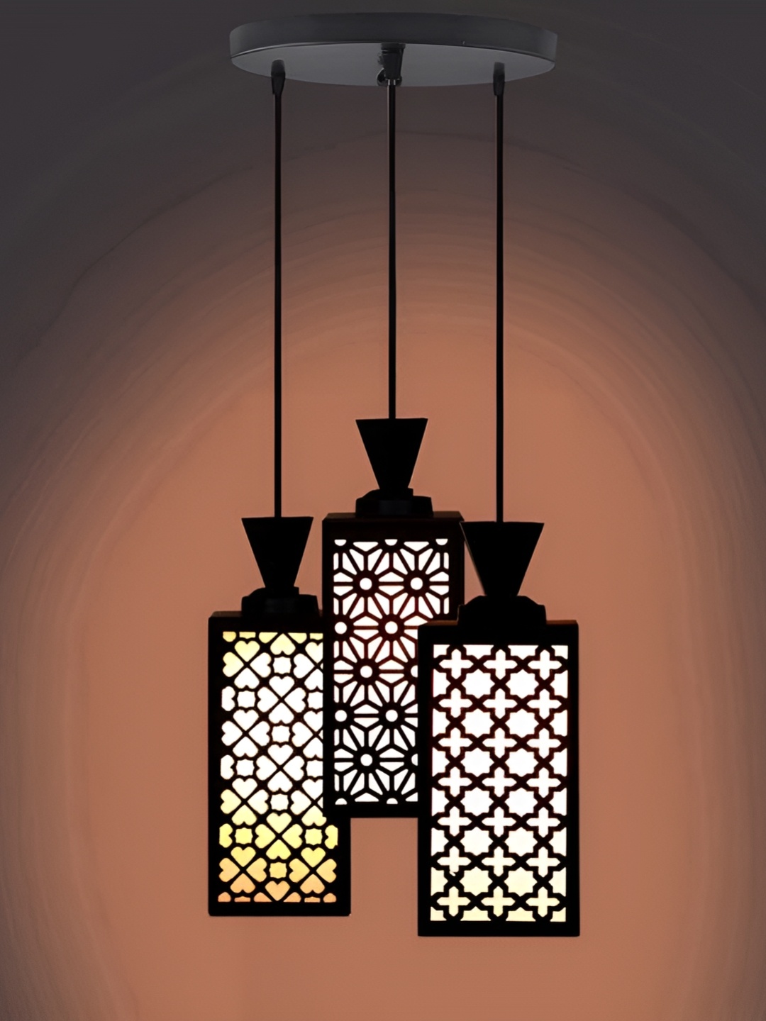 

Afast Black & White Traditional Ceiling Lamp