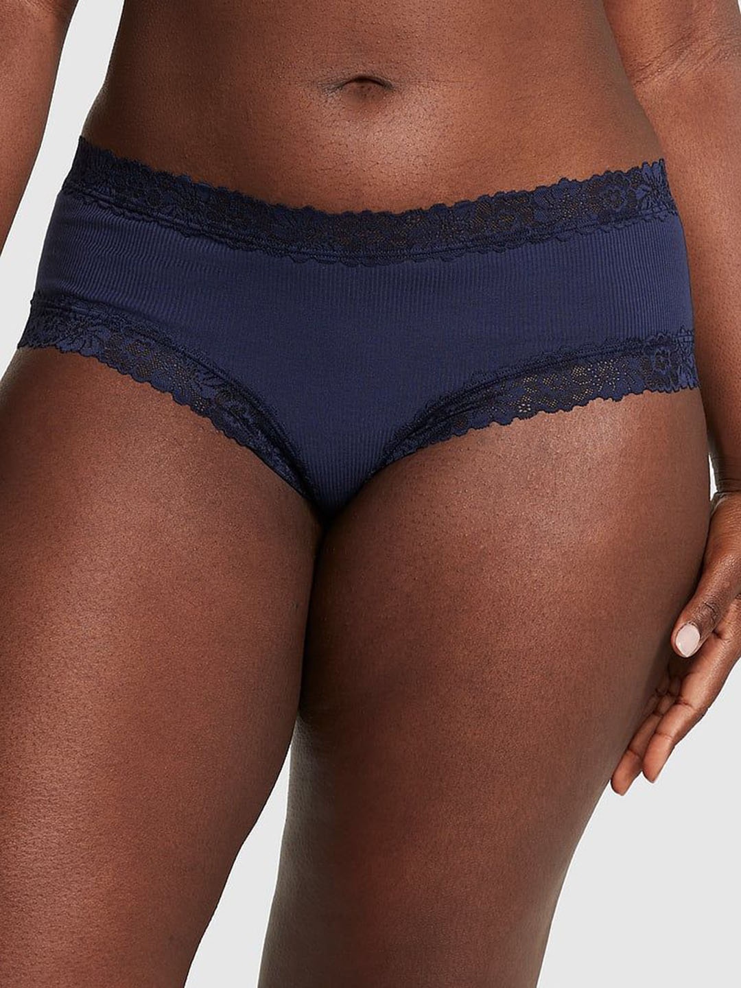 

Victoria's Secret Lace Low-Rise Boy Shorts Briefs, Purple