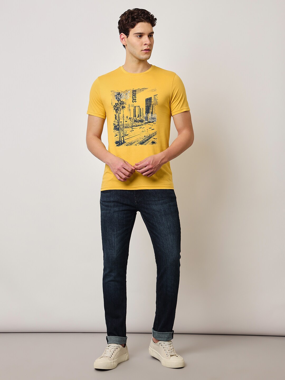 

Lee Graphic Printed Slim Fit Cotton T-shirt, Yellow