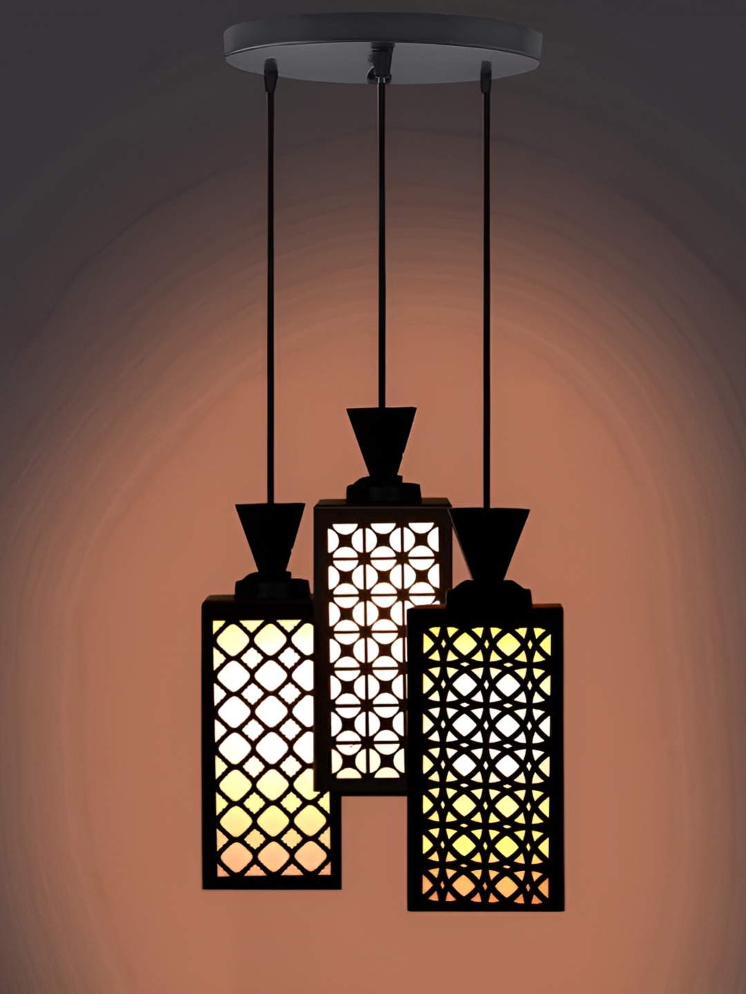 

Afast Black & White Ceiling Lamp