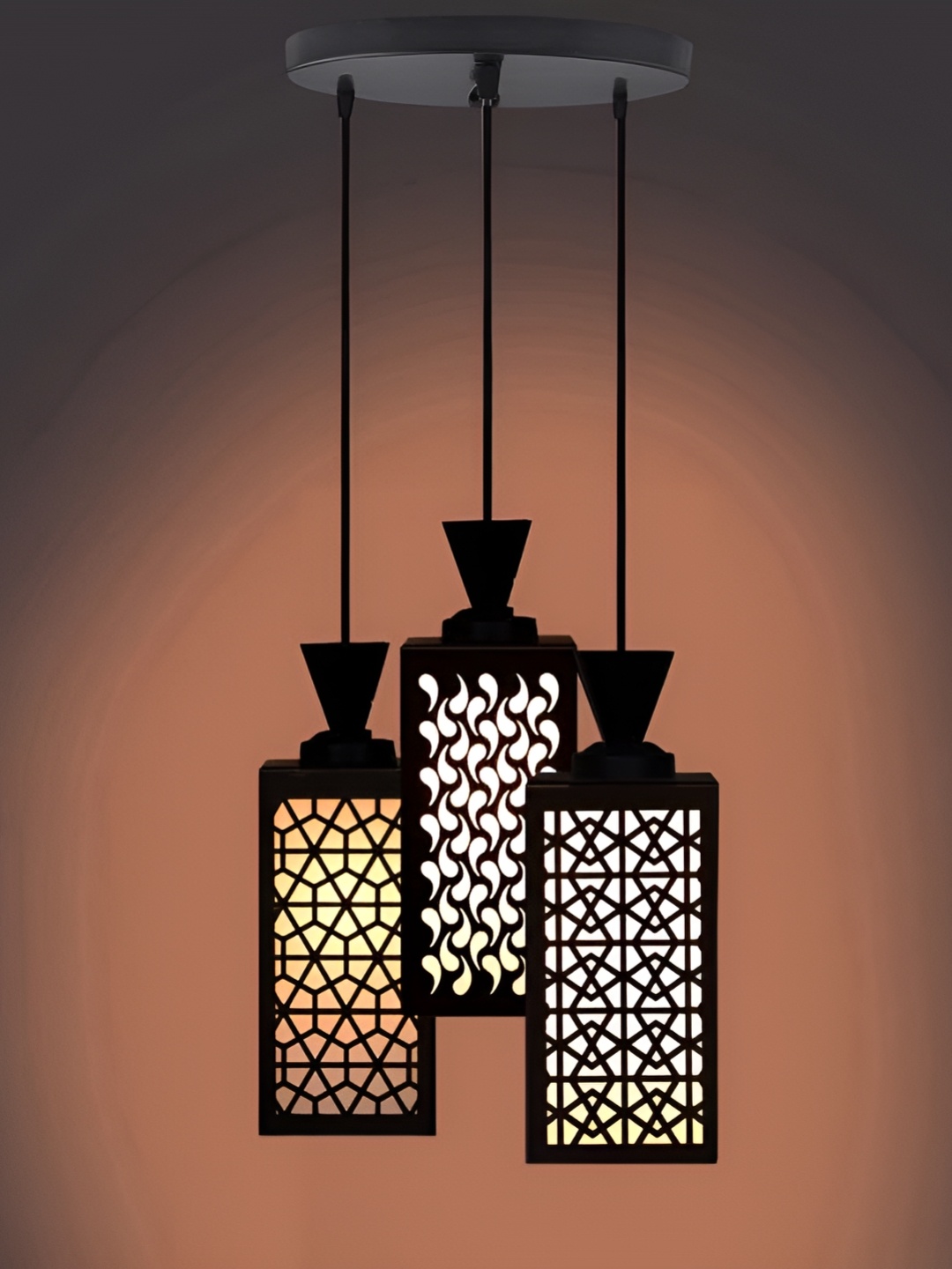 

Afast Black & White Traditional Ceiling Lamp