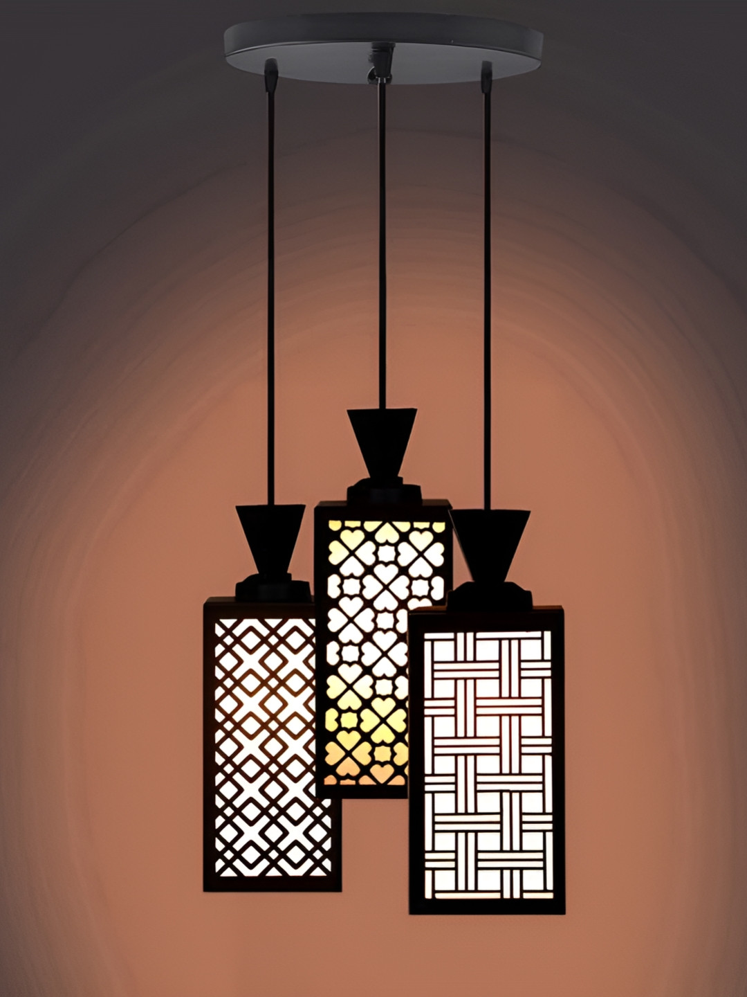 

Afast Black & White Traditional Ceiling Lamp