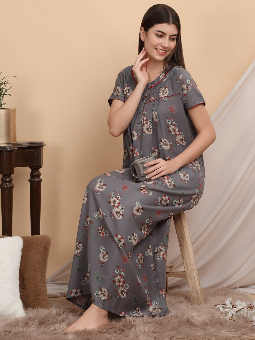 

Sweet Dreams Women Floral Printed Maxi Nightdress, Grey