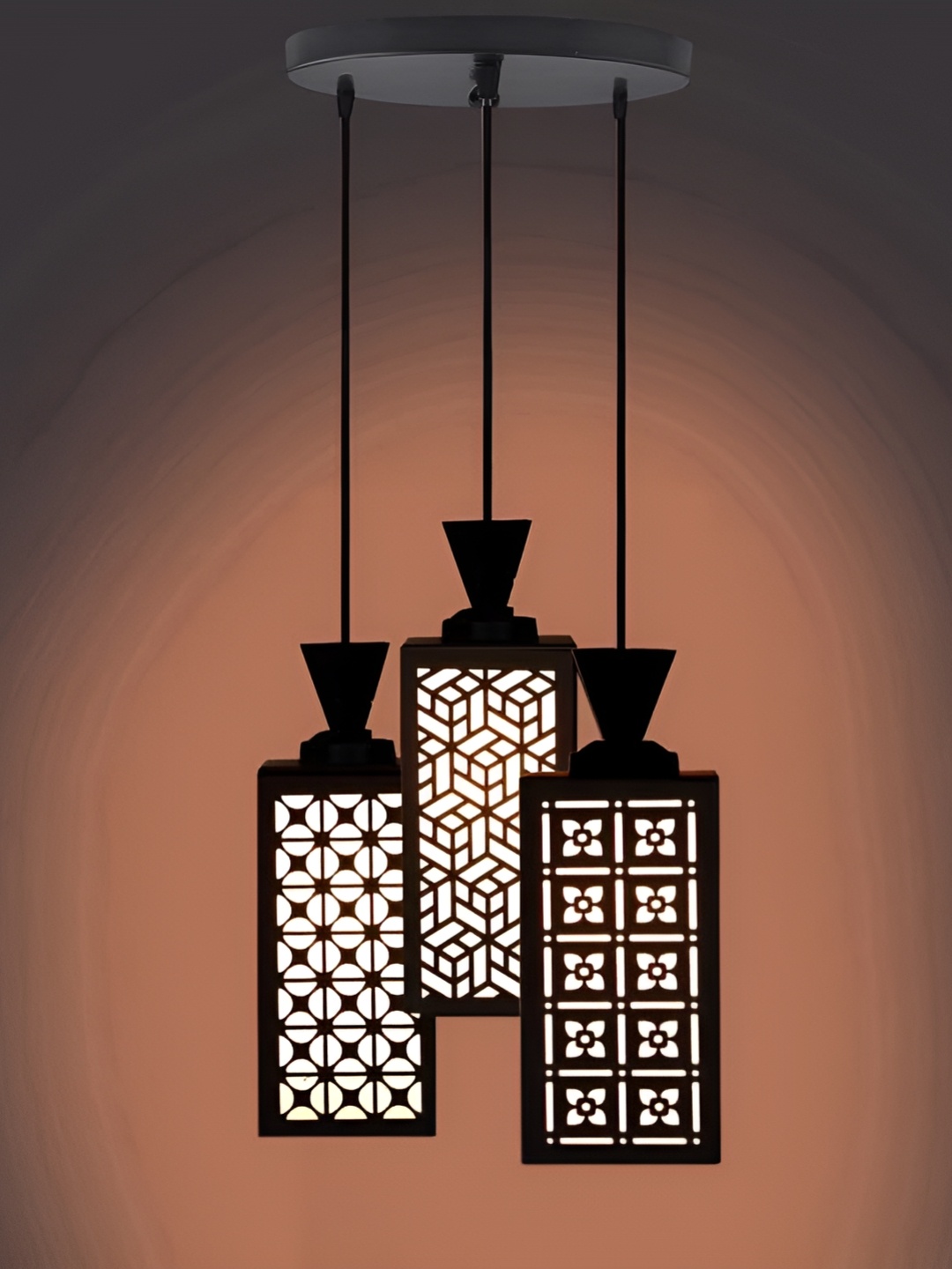 

Afast Black & White Ceiling Lamp