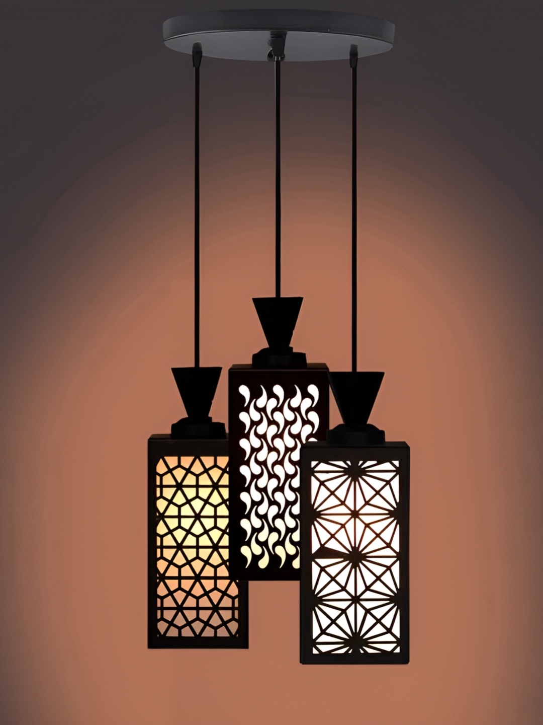 

Afast Black & White Traditional Ceiling Lamp