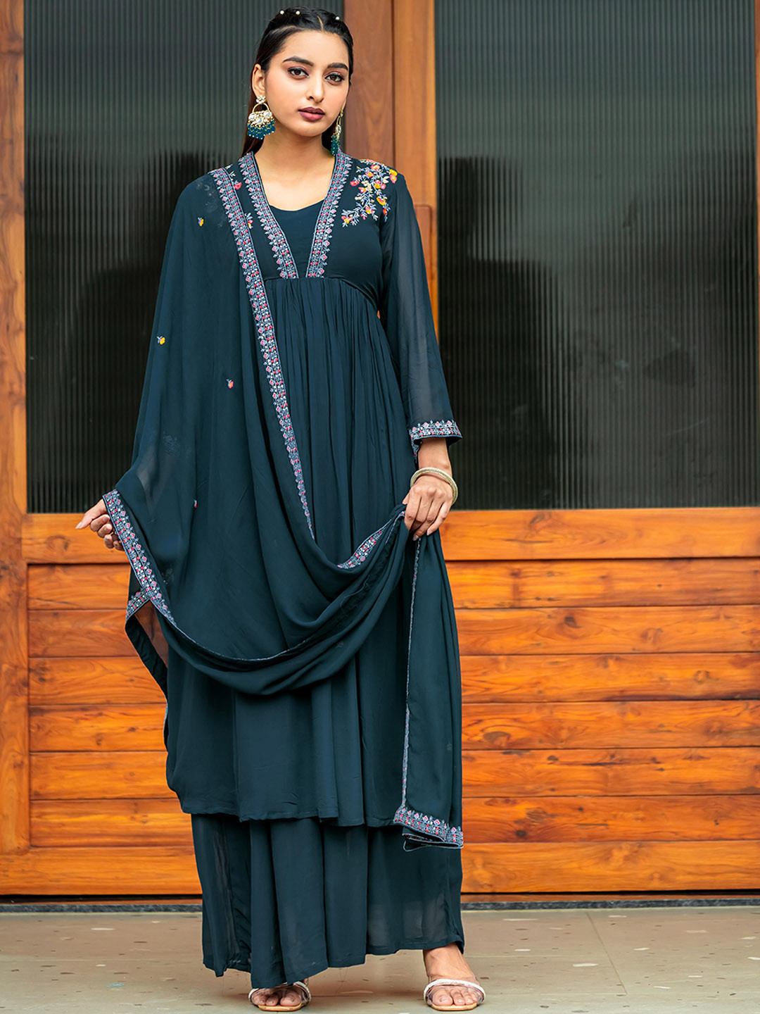 

MITTOO Floral Embroidered Pleated Anarkali Kurta with Palazzos & With Dupatta, Teal