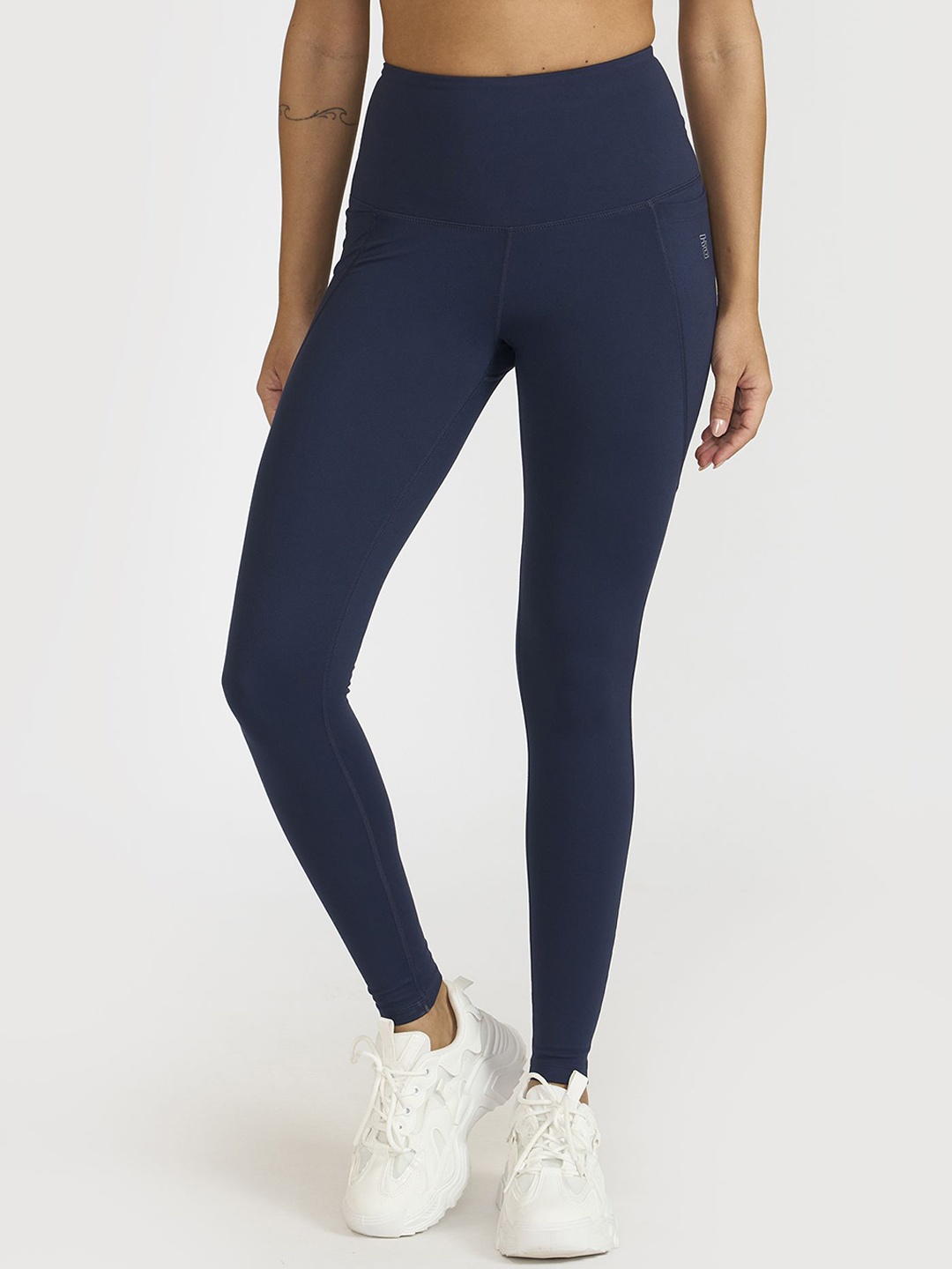 

Hunnit Women 7/8 Strechable High Waist Legging with Pockets, Navy blue