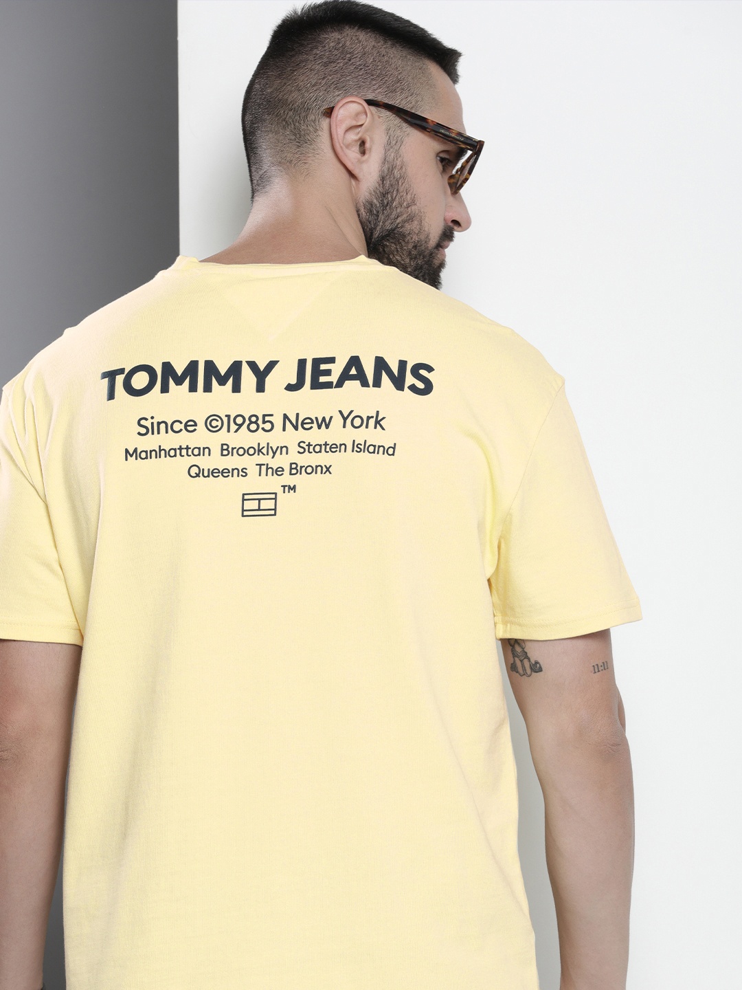 

Tommy Hilfiger Pure Cotton Brand Logo Printed Drop-Shoulder Sleeves T-shirt, Yellow