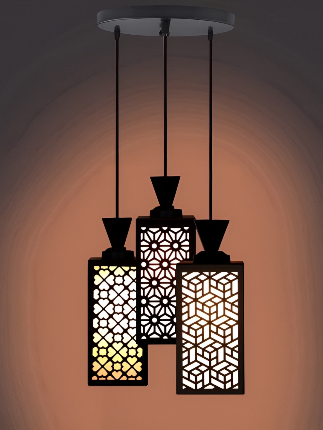 

Afast Black & White Traditional Ceiling Lamp