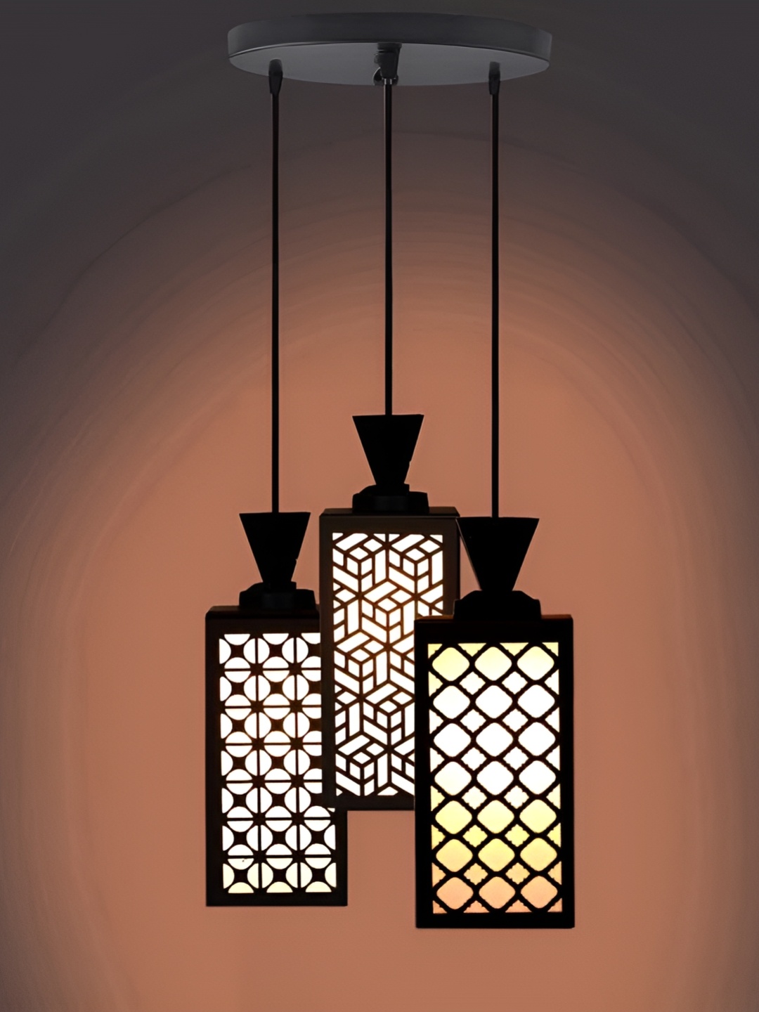 

Afast Black & White Ceiling Lamp
