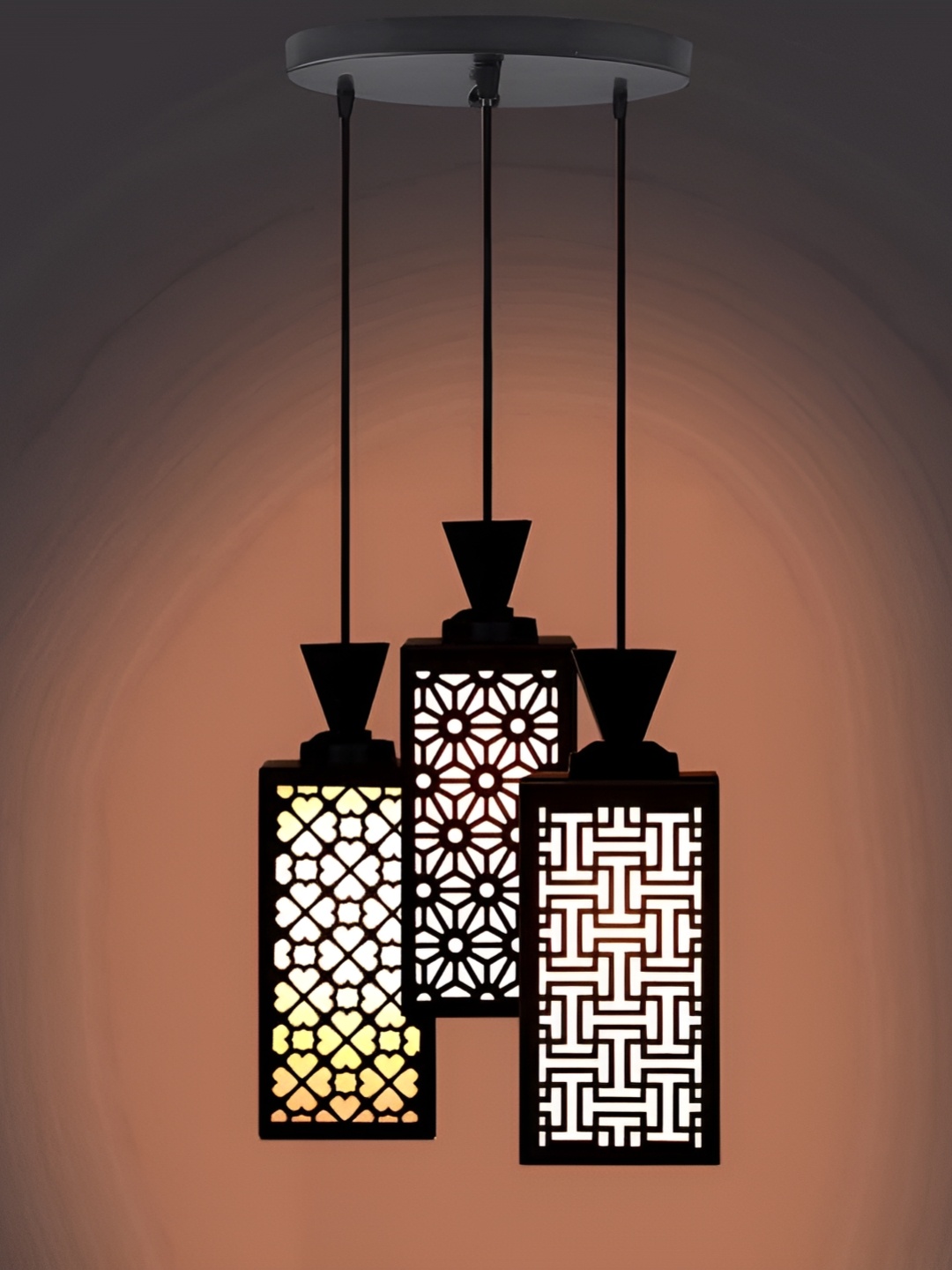 

Afast Black & White Traditional Ceiling Lamp
