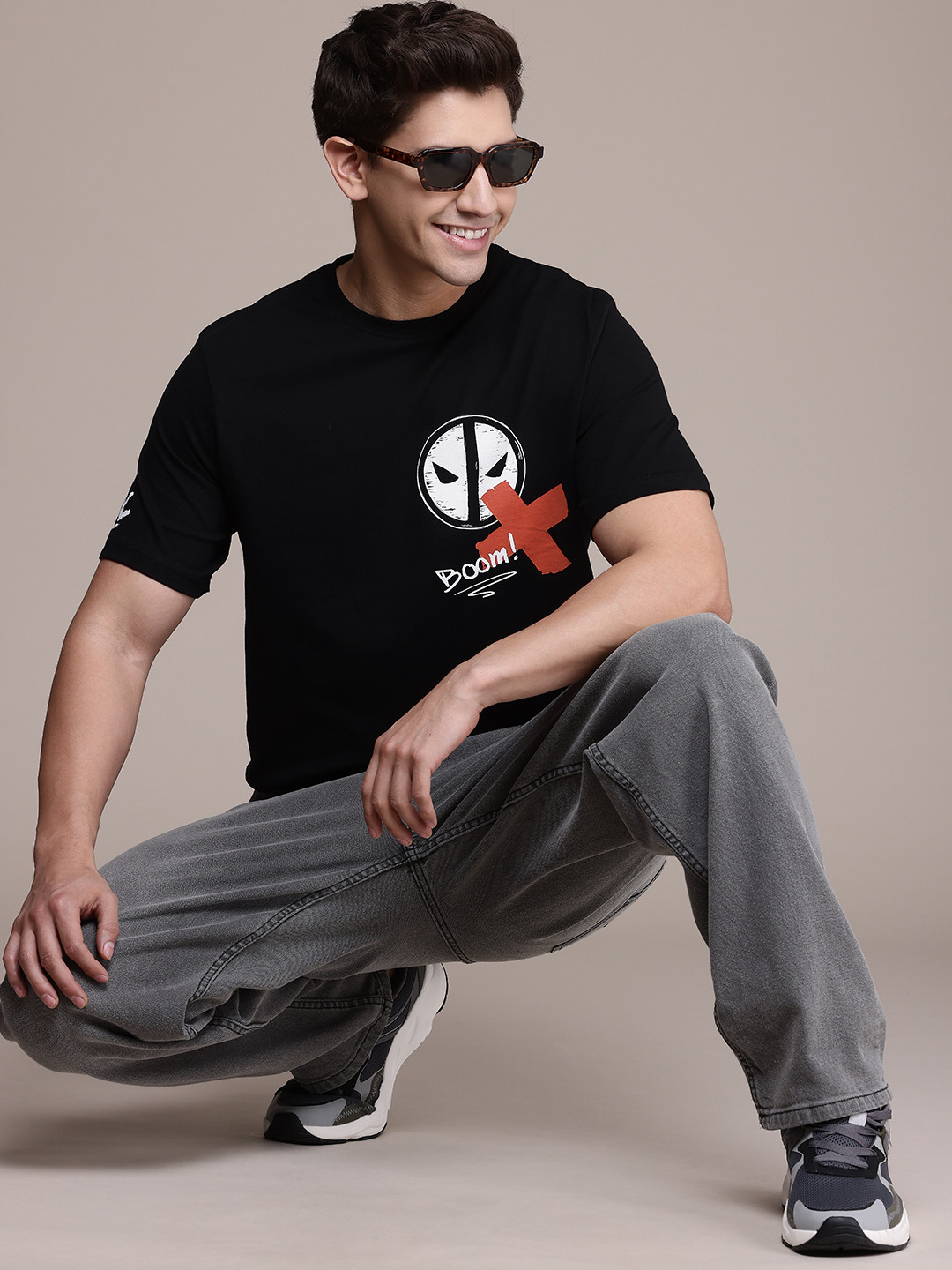 

WROGN Deadpool Wolverine Print Pure Cotton T-shirt High IQ Lasting Colour, Black