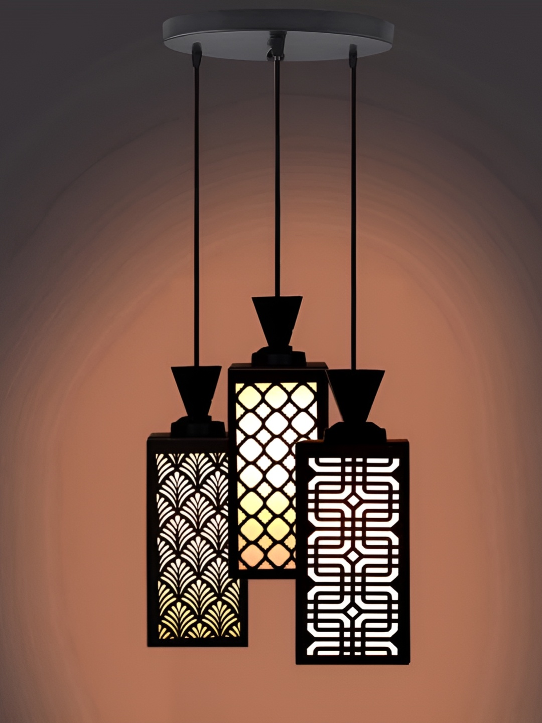 

Afast Black & White Ceiling Lamp