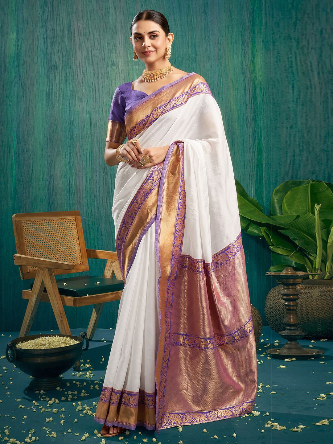 

Satrani Zari Pure Silk Kasavu Saree, Purple