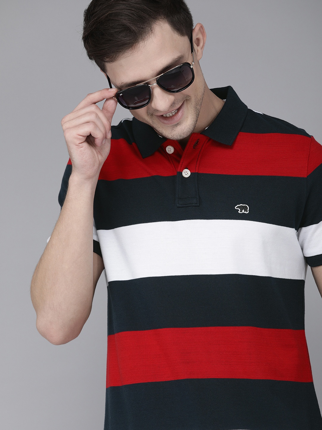 

THE BEAR HOUSE Men Navy Blue & White Striped Polo Collar Slim Fit Pure Cotton T-shirt