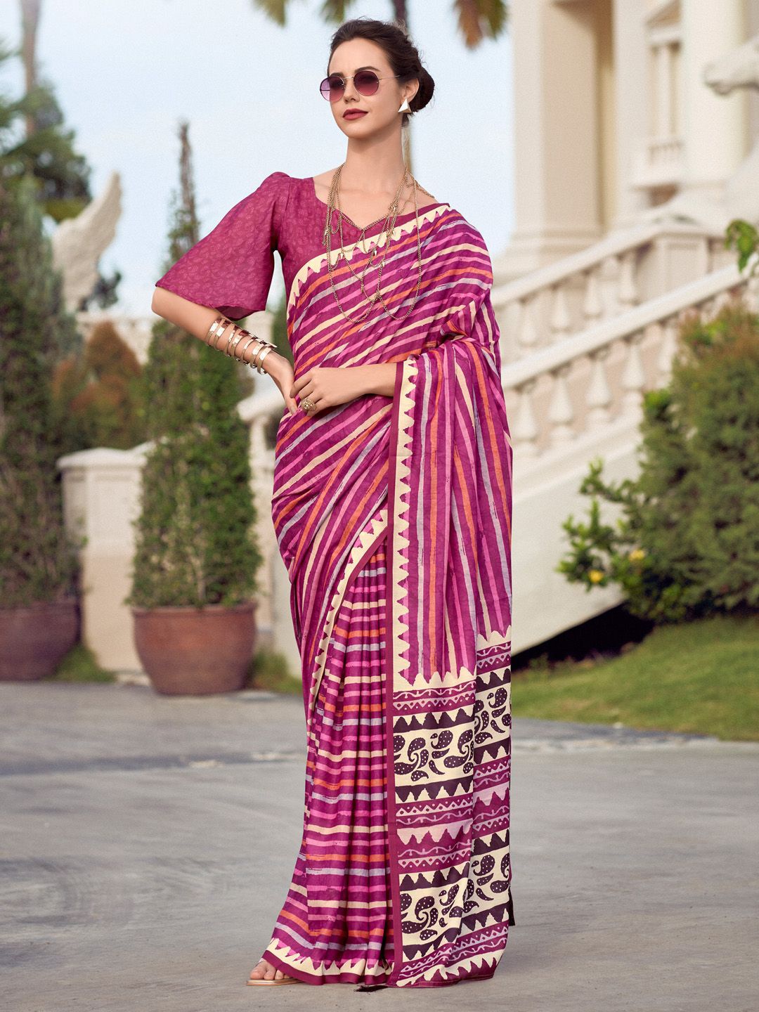 

Anouk Striped Printed Saree With Blouse Piece, Pink