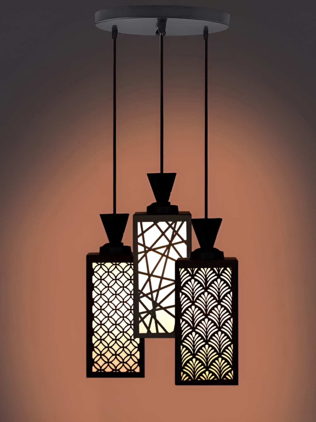 

Afast Black & White Traditional Ceiling Lamp