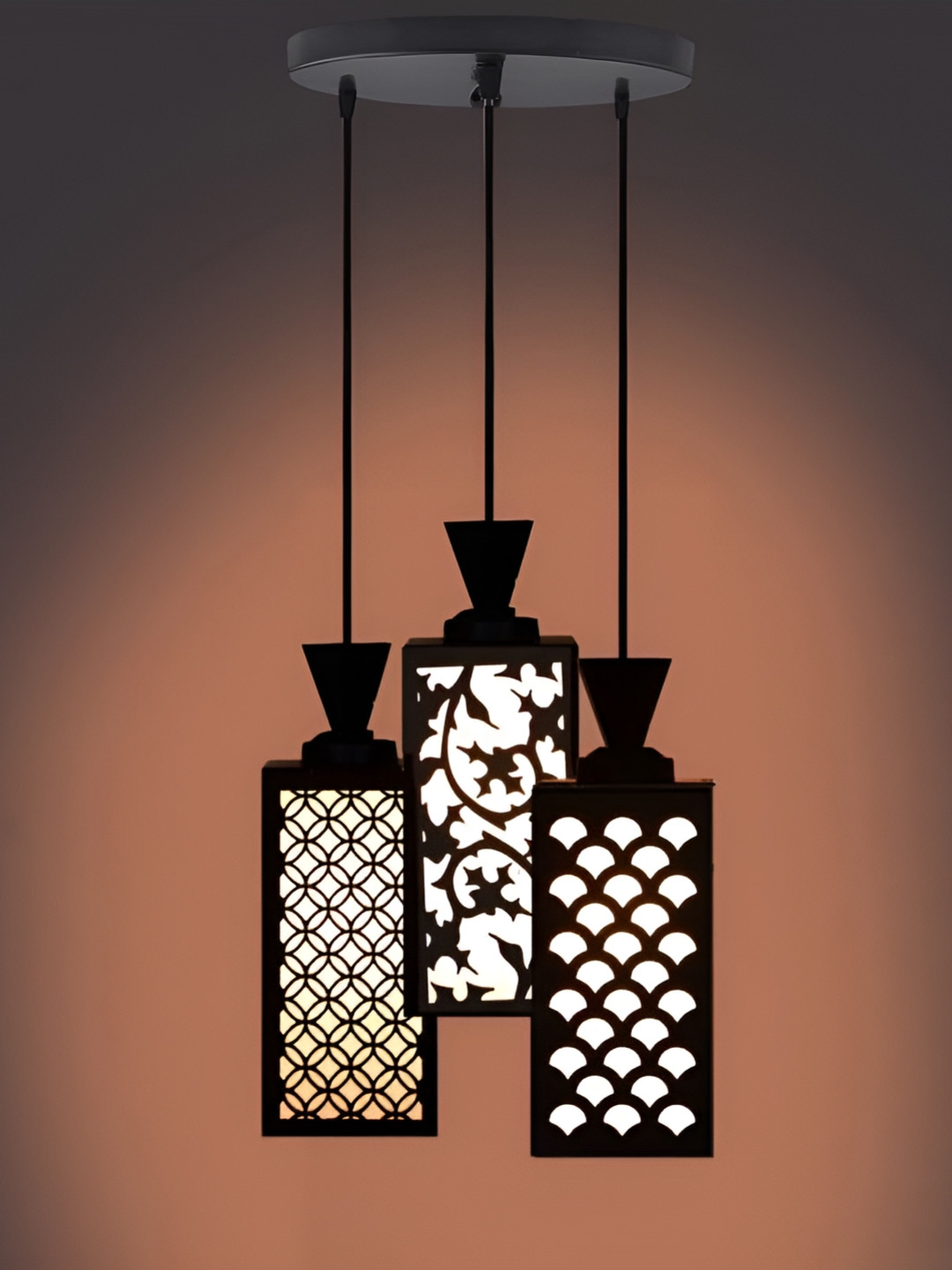 

Afast Black & White Traditional Ceiling Lamp