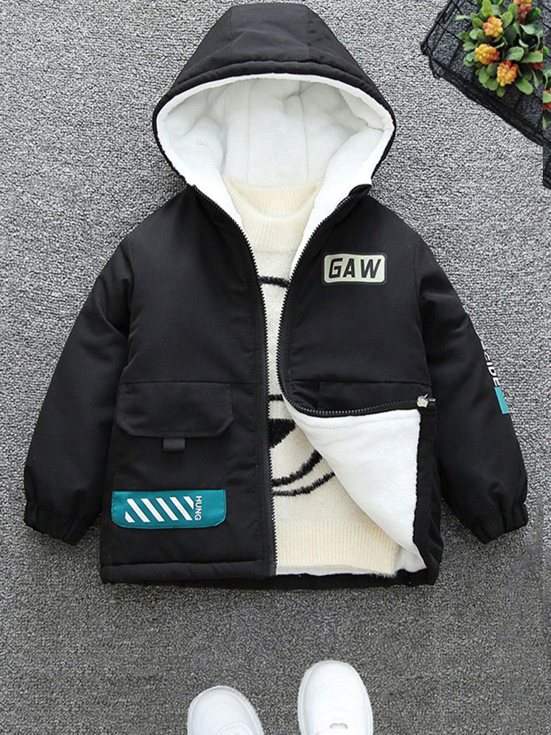 

INCLUD Boys Typography Hooded Puffer Jacket, Black