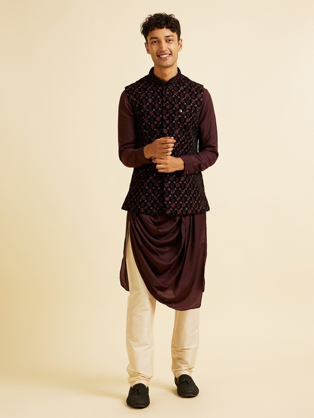 

Manyavar Men Embroidered Woven Nehru Jacket, Brown