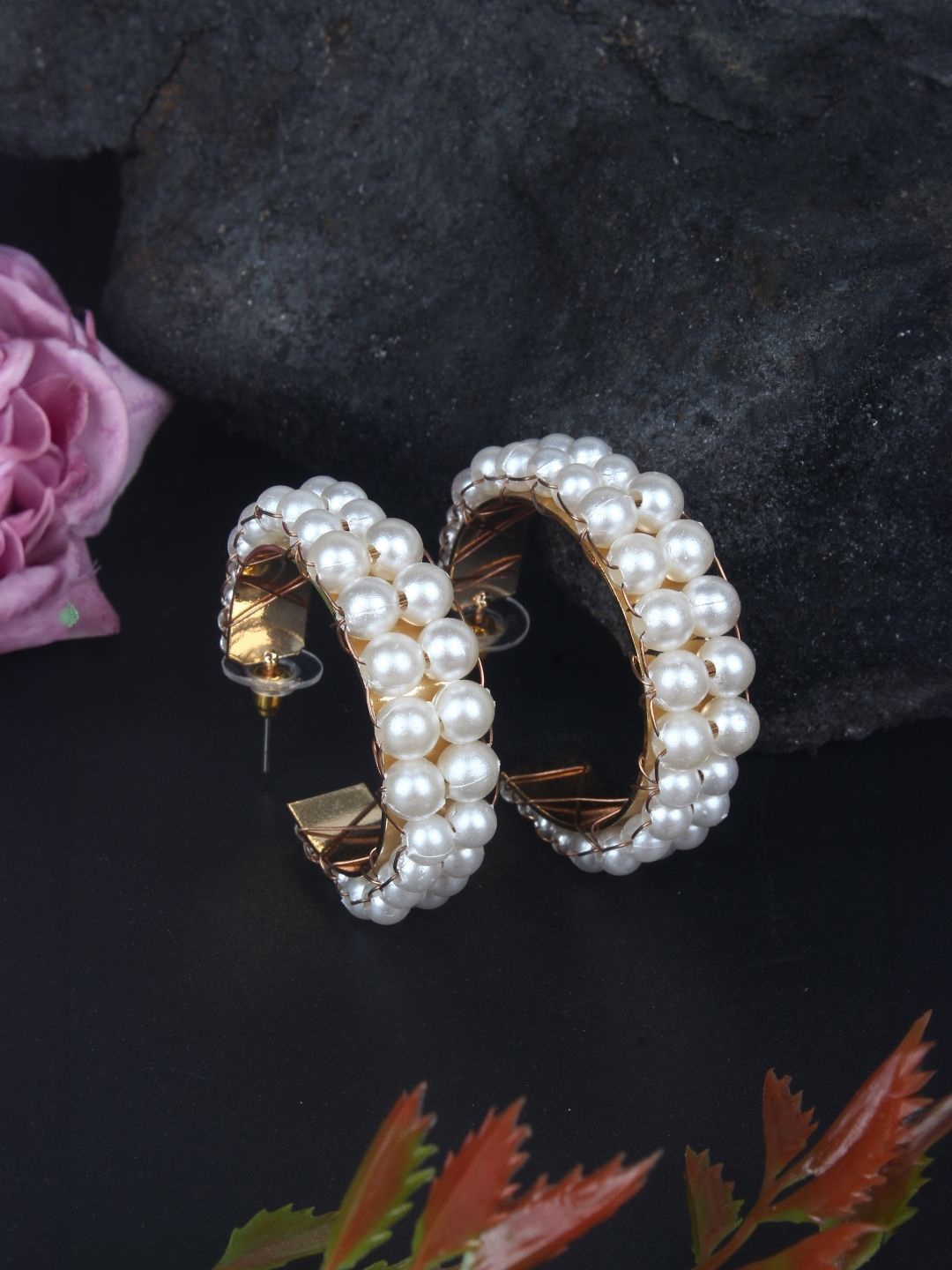 

KPOP Gold Plated Contemporary Half Hoop Earrings