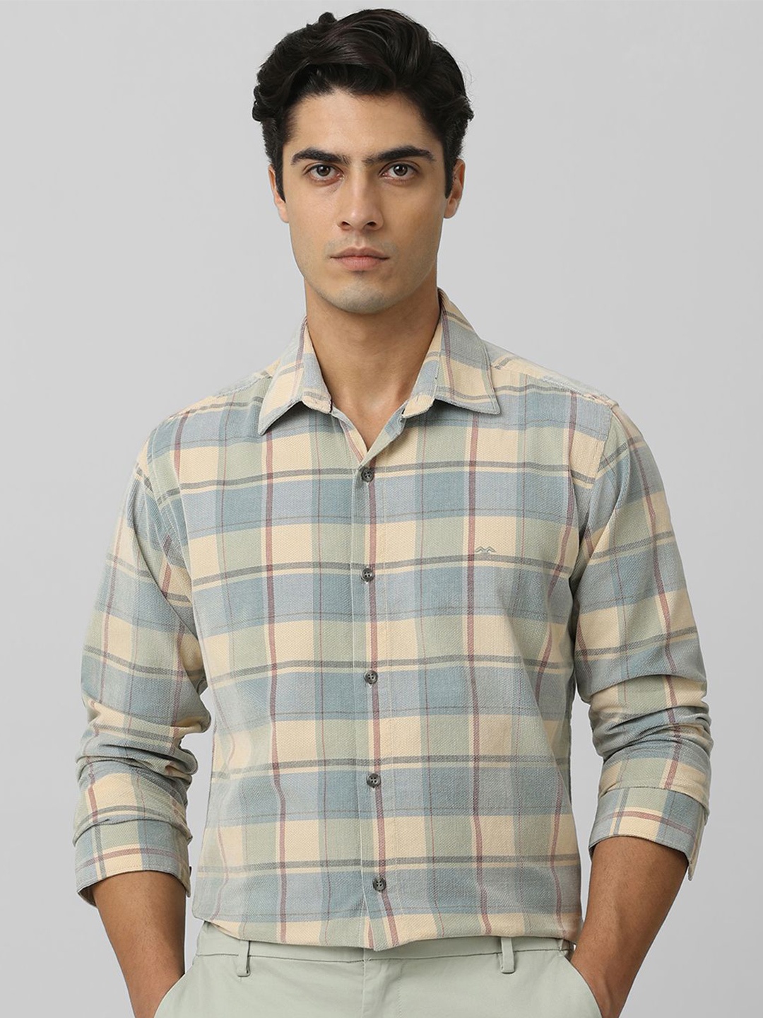 

Mufti Men Spread Collar Checked Cotton Slim Fit Casual Shirt, Grey