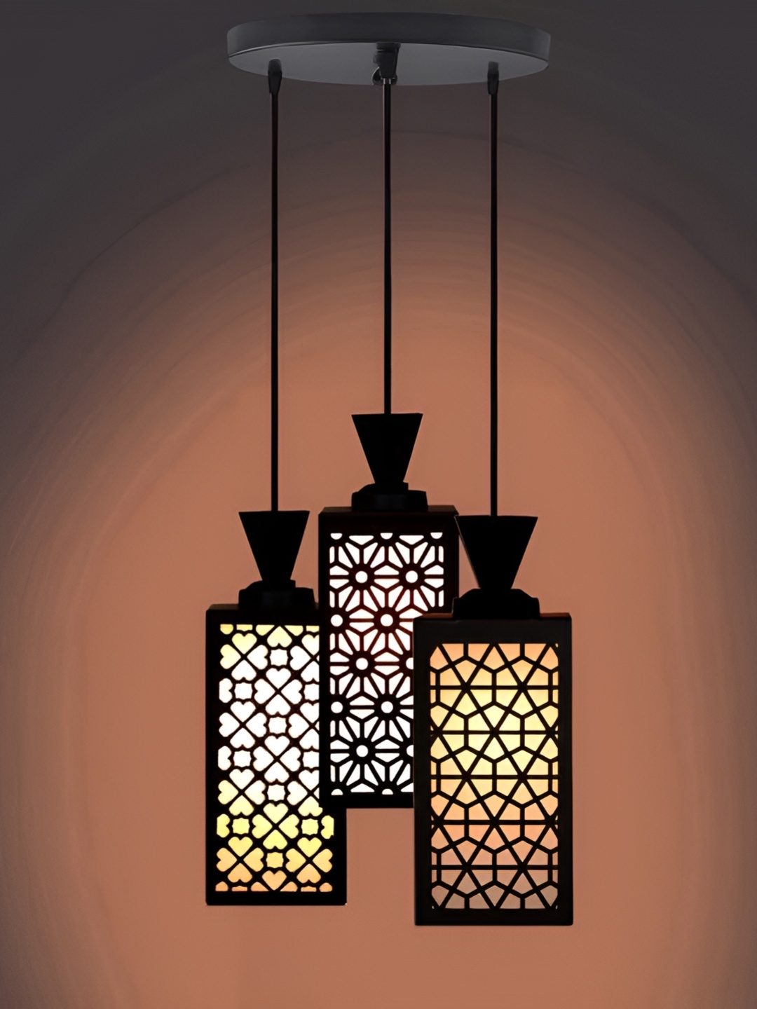 

Afast Black & White Traditional Ceiling Lamp