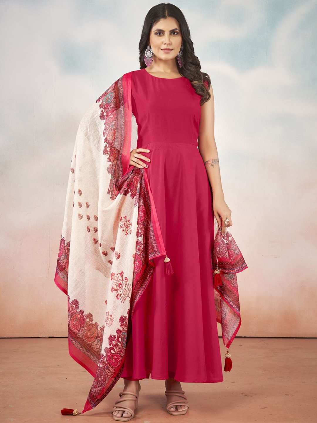 

STYLE SAMSARA Sleeveless Anarkali Kurta With Trouser & Dupatta, Rose