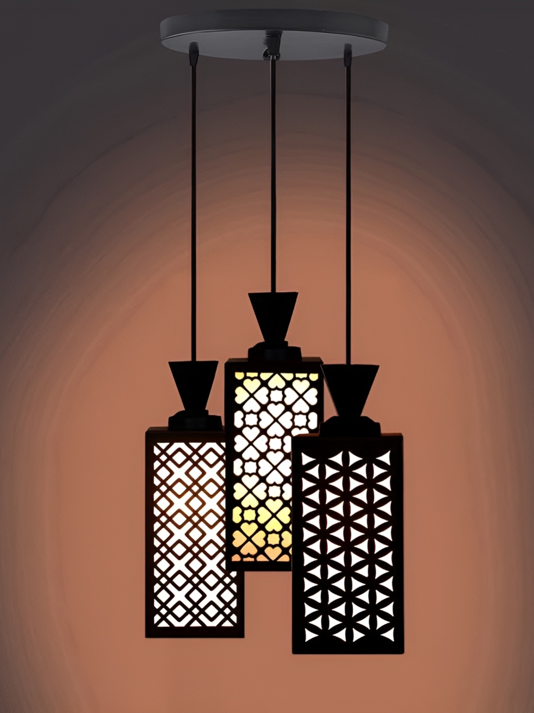 

Afast Black & White Traditional Ceiling Lamp