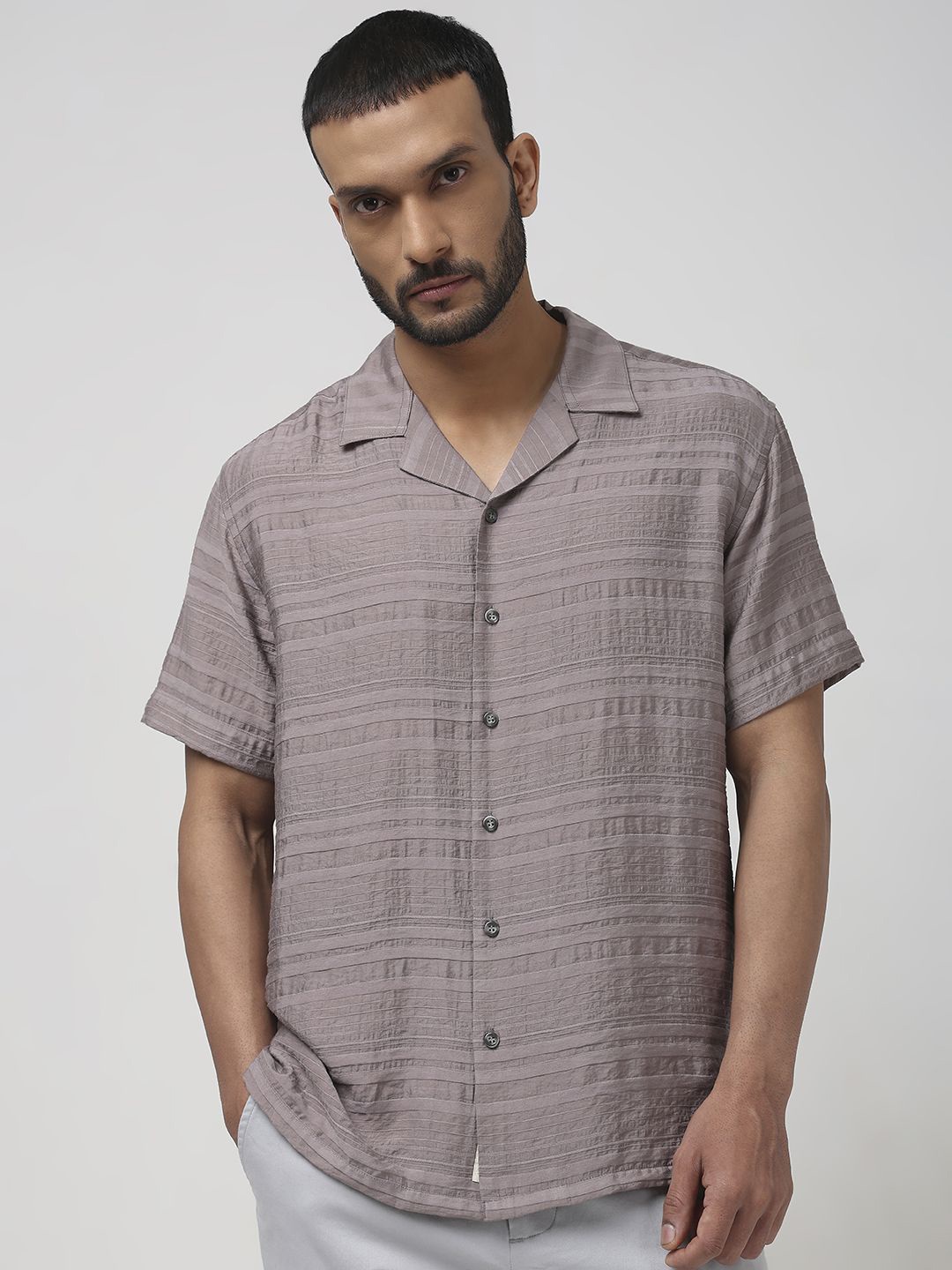 

Mufti Men Cuban Collar Textured Relaxed Fit Casual Shirt, Grey