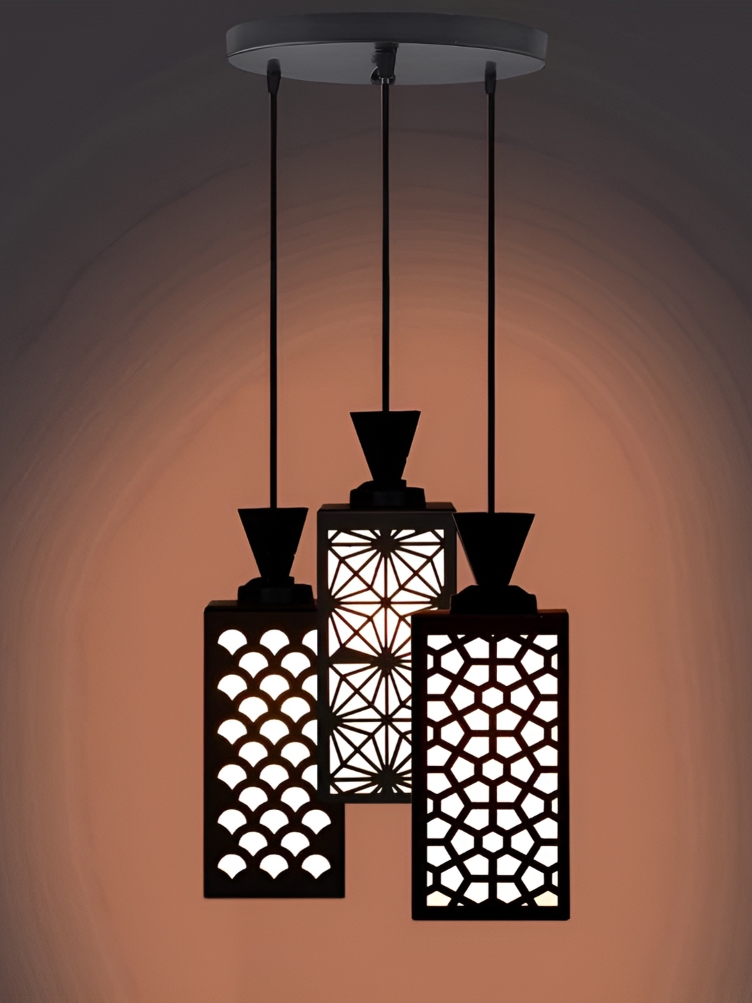 

Afast Black & White Traditional Ceiling Lamp