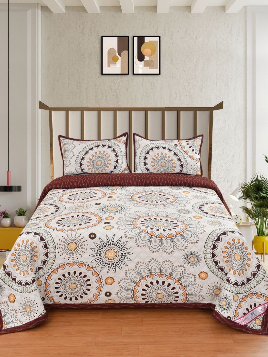 

Bromwick Brown 250 TC King Bedsheet with 2 Pillow Covers