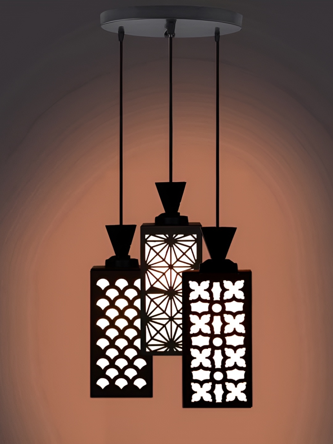 

Afast Black & White Traditional Ceiling Lamp