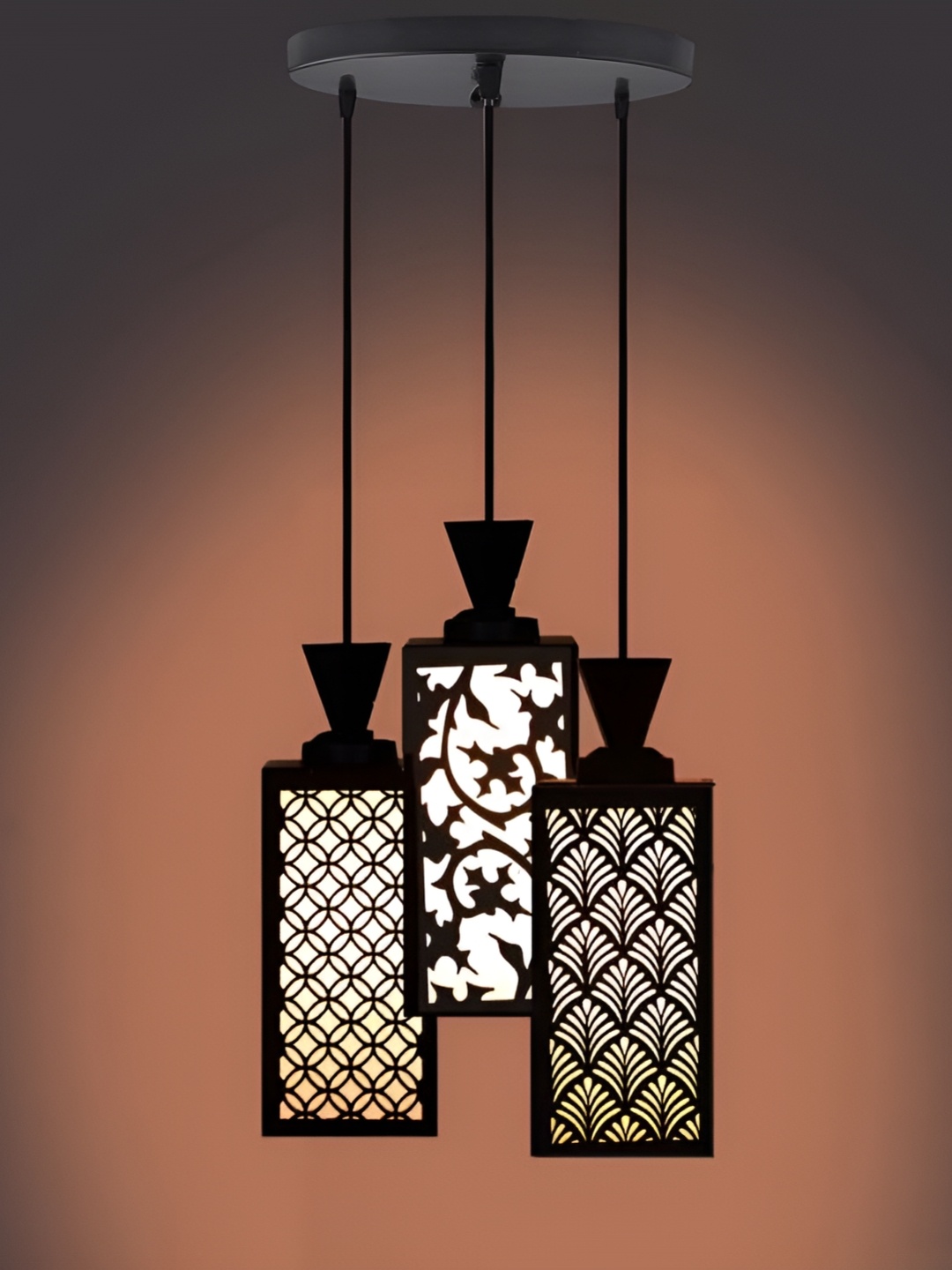 

Afast Black & White Traditional Ceiling Lamp