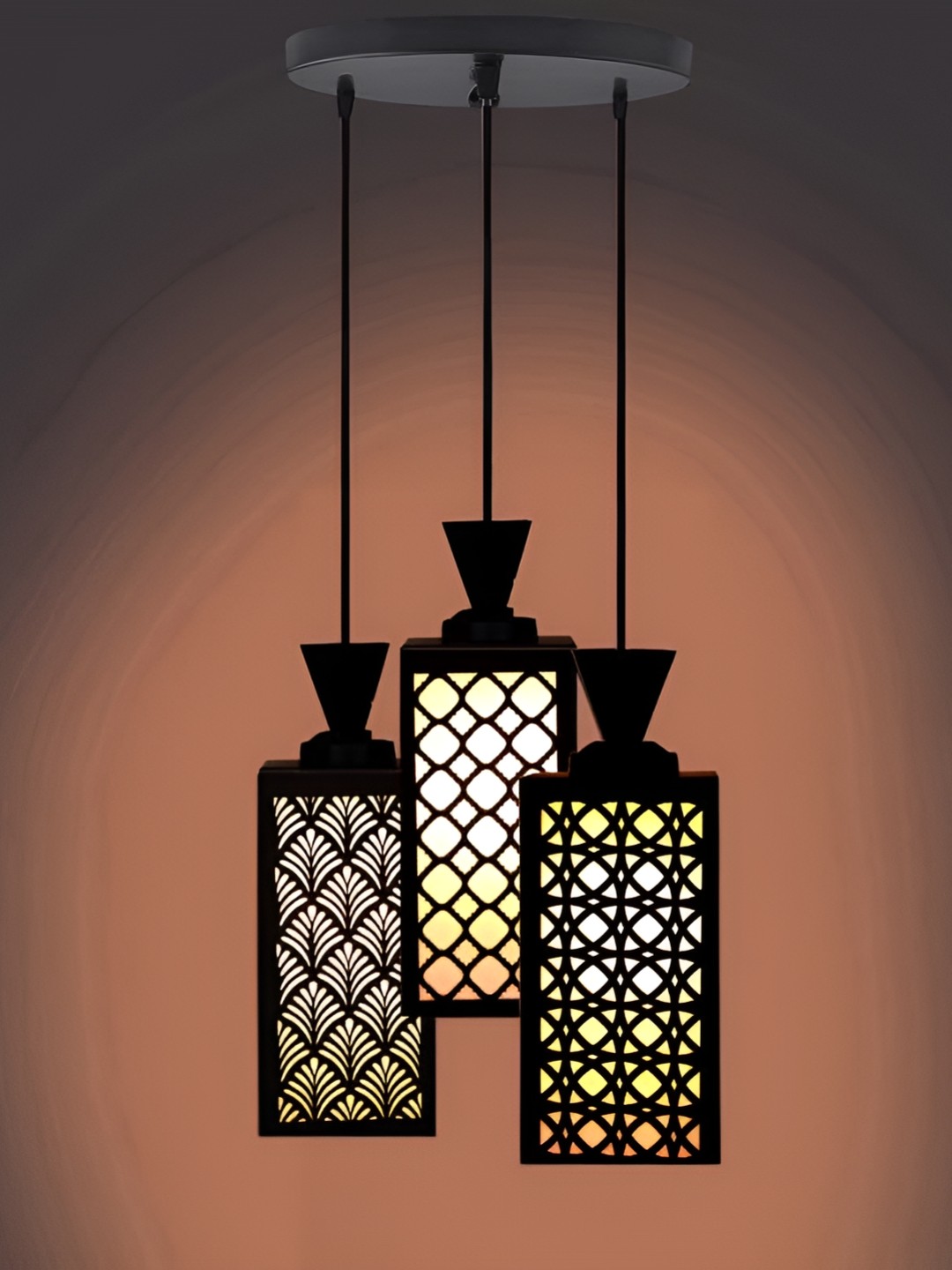 

Afast Black & White Ceiling Lamp