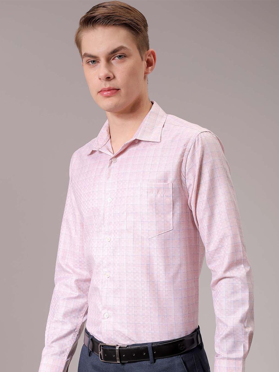 

The Indian Garage Co. X Luxe Men Spread Collar Micro Checked Slim Fit Formal Shirt, Pink