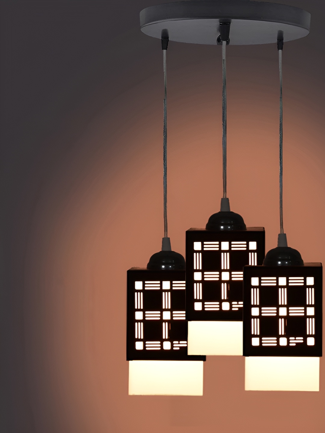 

Afast Black & White Ceiling Lamp