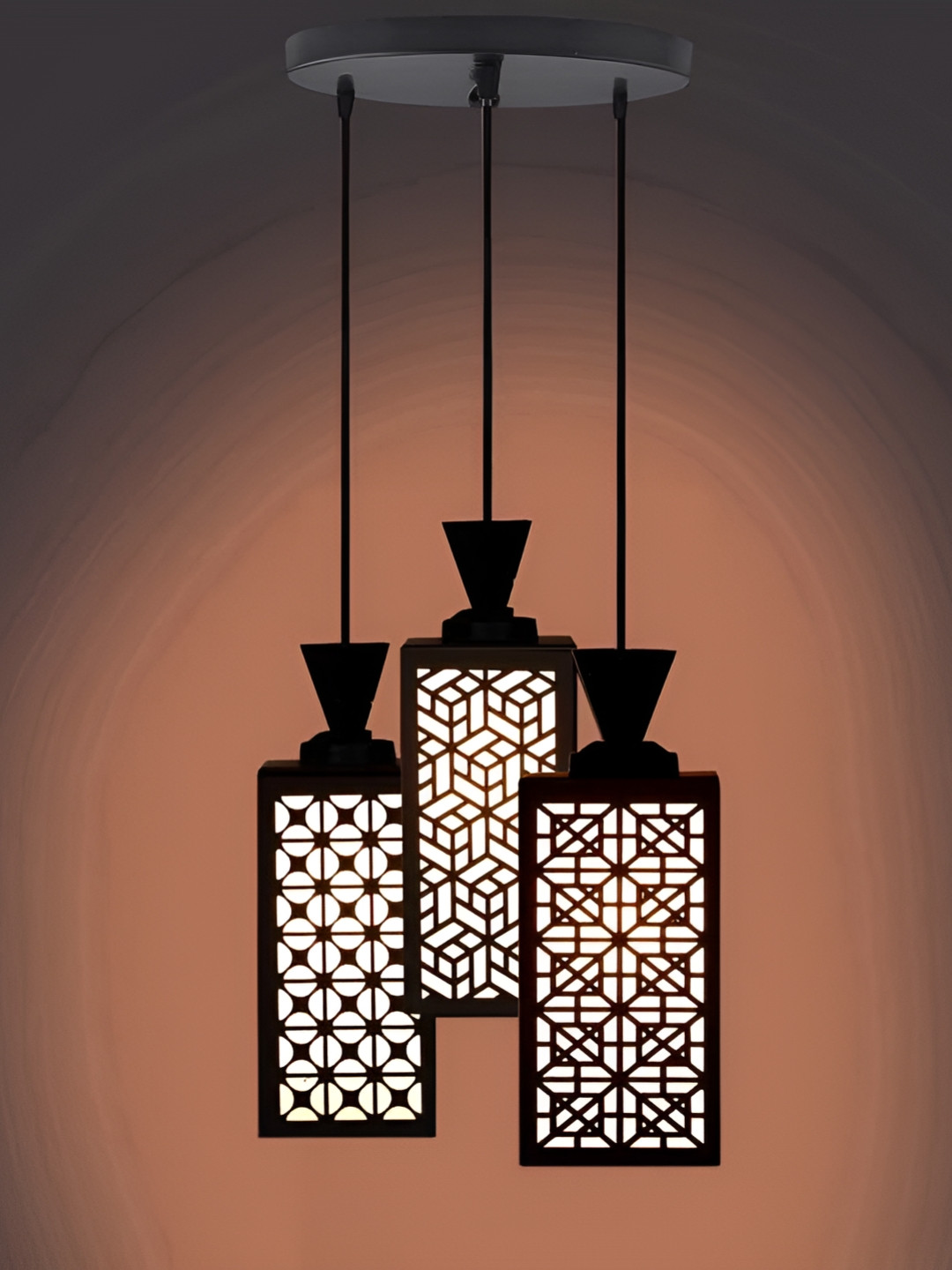 

Afast Black & White Ceiling Lamp