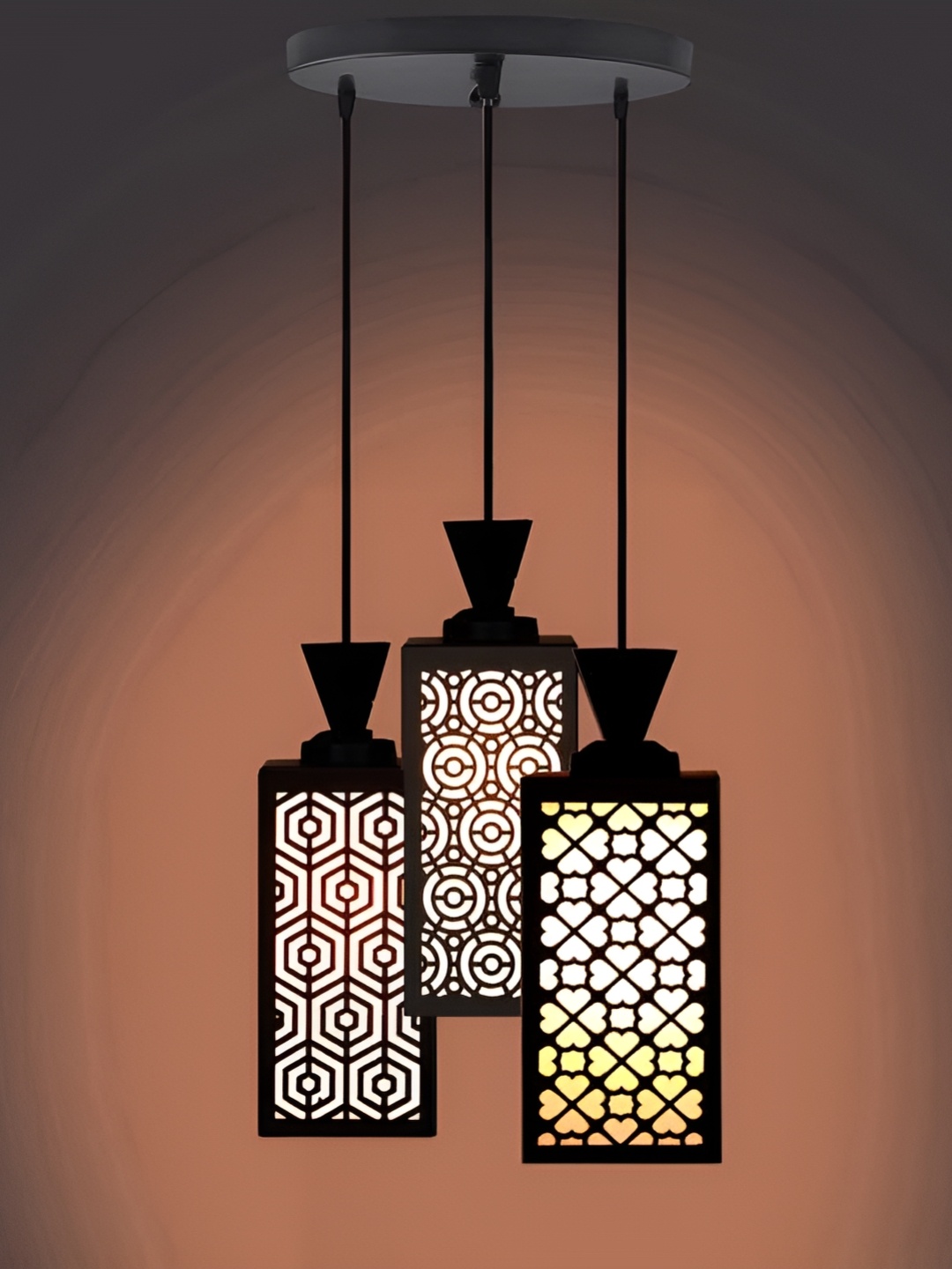 

Afast Black & White Traditional Ceiling Lamp