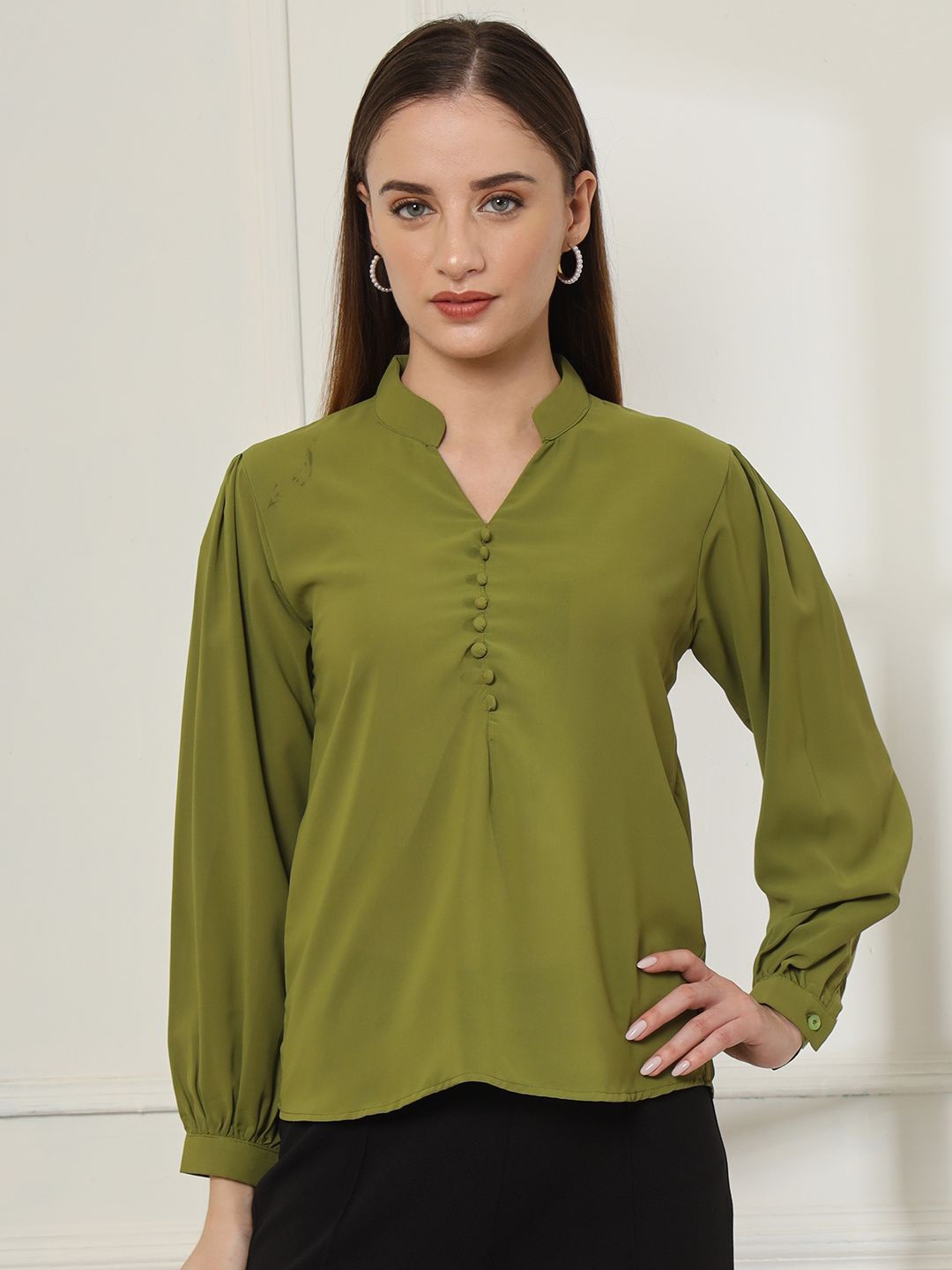 

FITHUB Women Solid Mandarin Collar Polycotton Top, Green