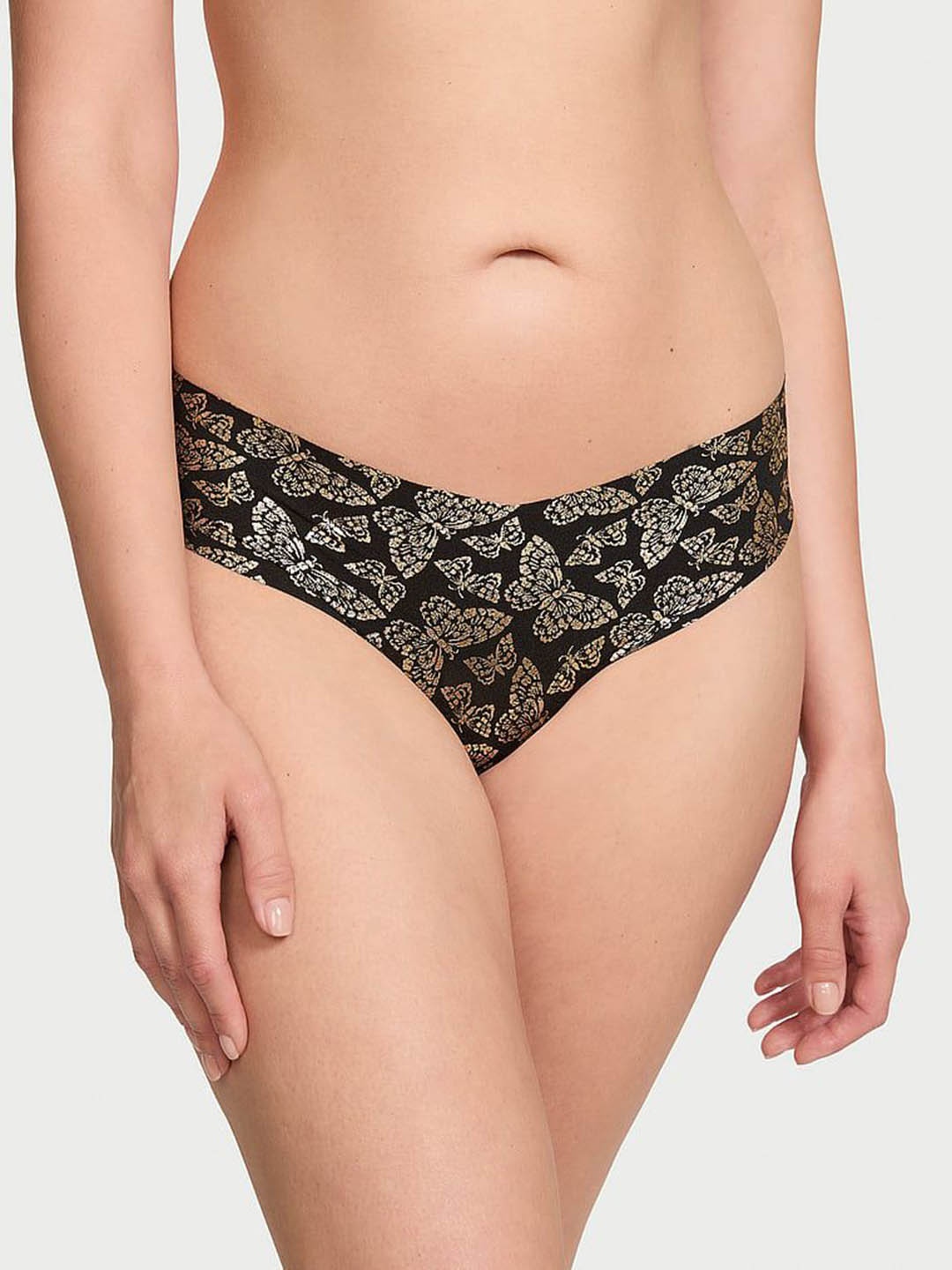 

Victoria's Secret Conversational Printed Thong Briefs 112452626D9O, Black